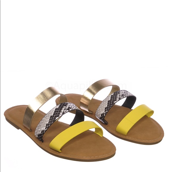 3 Strap Slide Sandal - Picture 4 of 4